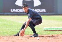 中職/才納悶全壘打這麼好打?余德龍代打就把球轟出牆